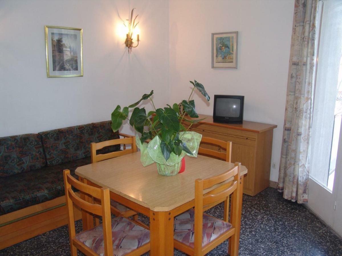 Aries Basic Salou Exterior foto